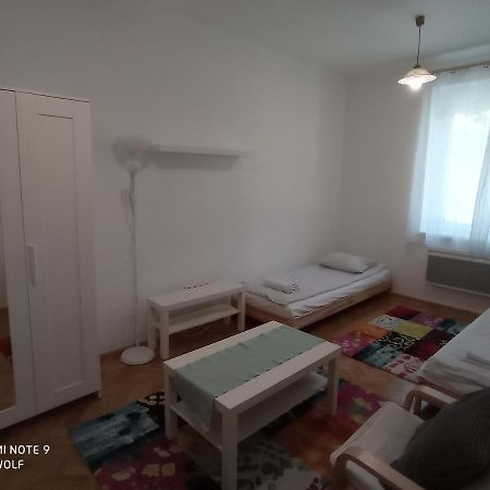 Gizella Apartman Apartment Eger Luaran gambar