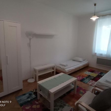 Gizella Apartman Eger Luaran gambar